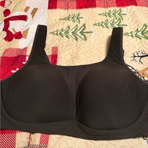 Dark green lululemon Sports Bra